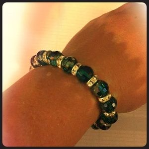 Green and diamond bracelet
